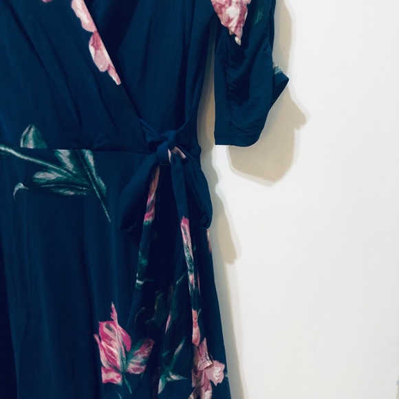 Le château floral dress, new with tag - Picture 6 of 8